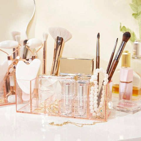 Makeup organizer